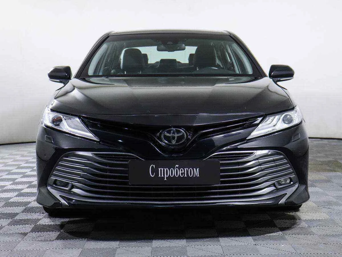 Toyota Camry, Черный, 2018, Автоматическая, 181 л.с., цена от 2 090 000 руб.