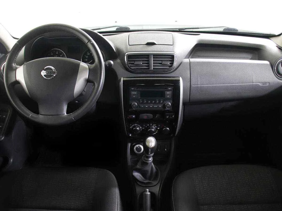 Nissan Terrano, Белый, 2019, Механическая, 114 л.с., цена от 1 277 000 руб.