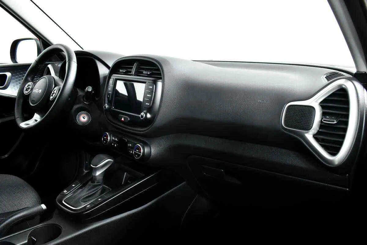 KIA Soul, Оранжевый, 2022, Автоматическая, 123 л.с., цена от 1 703 000 руб.