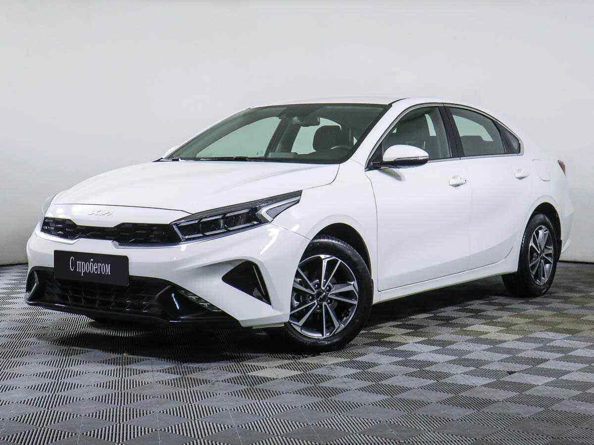 KIA Cerato, Белый, 2021, Автоматическая, 150 л.с., цена от 1 830 000 руб.