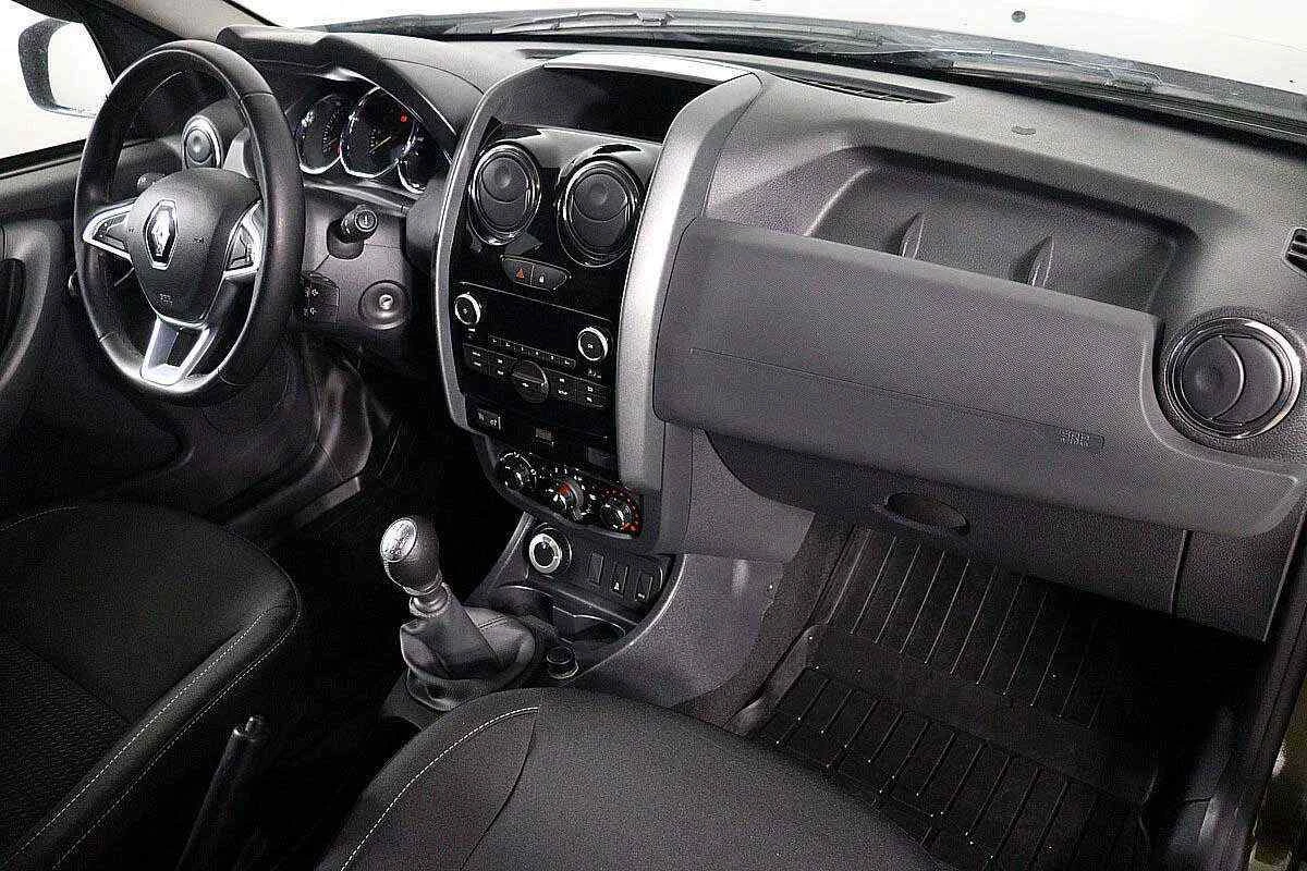 Renault Duster, Зеленый, 2019, Механическая, 109 л.с., цена от 1 483 000 руб.