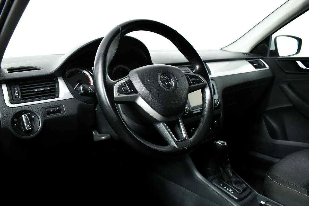 Skoda Rapid, Белый, 2017, Автоматическая, 110 л.с., цена от 444 000 руб.