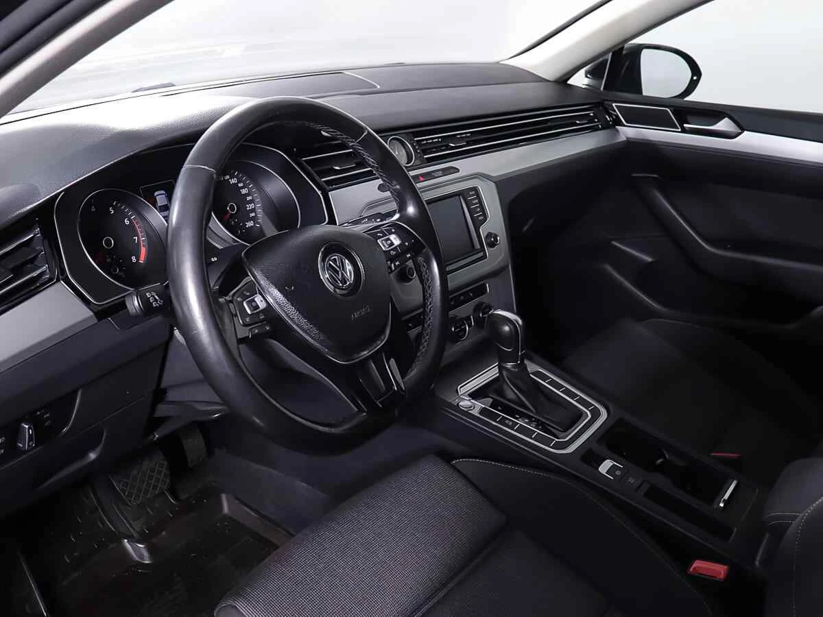 Volkswagen Passat, Черный, 2016, Робот, 150 л.с., цена от 1 150 000 руб.