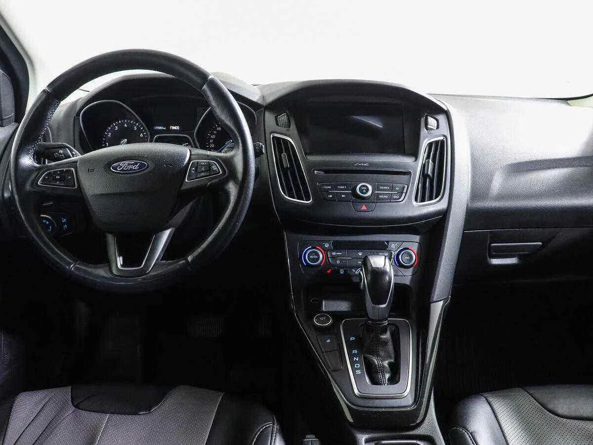 Ford Focus, Коричневый, 2018, Робот, 125 л.с., цена от 857 000 руб.