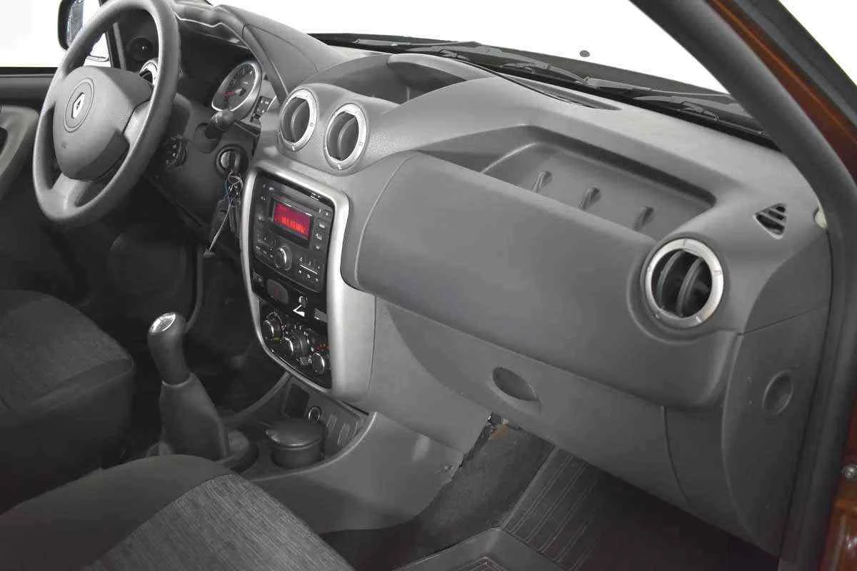 Renault Duster, Коричневый, 2014, Механическая, 102 л.с., цена от 666 000 руб.