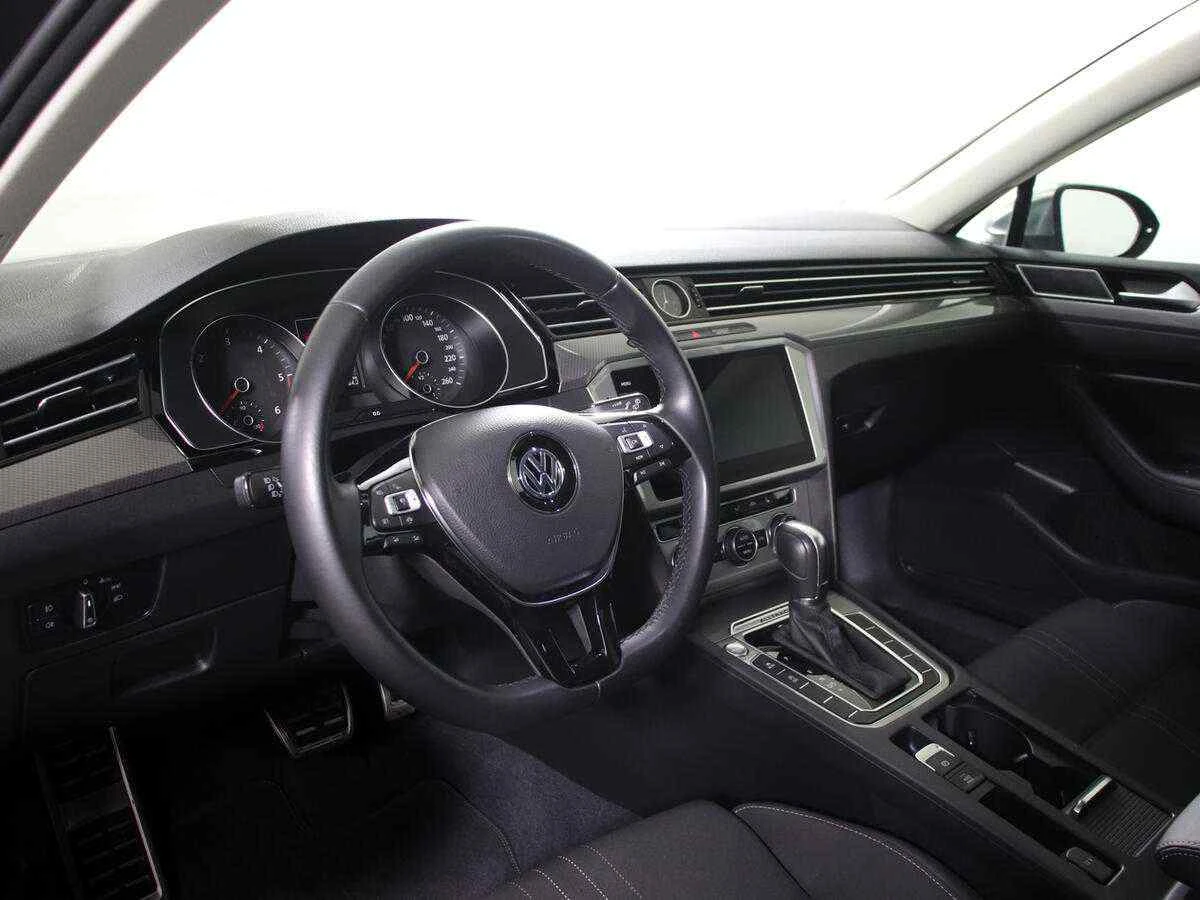Volkswagen Passat, Черный, 2019, Робот, 190 л.с., цена от 1 560 000 руб.