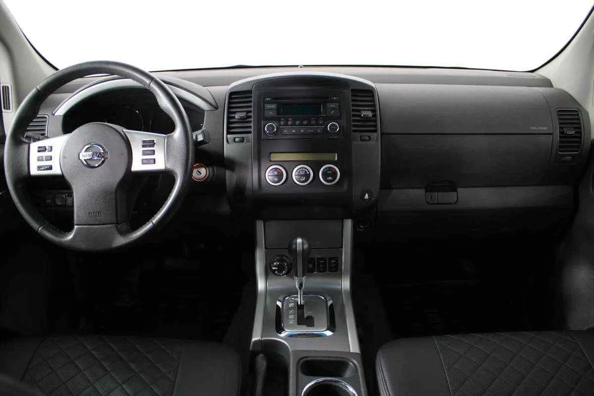 Nissan Pathfinder, Серебряный, 2013, Автоматическая, 190 л.с., цена от 1 303 000 руб.