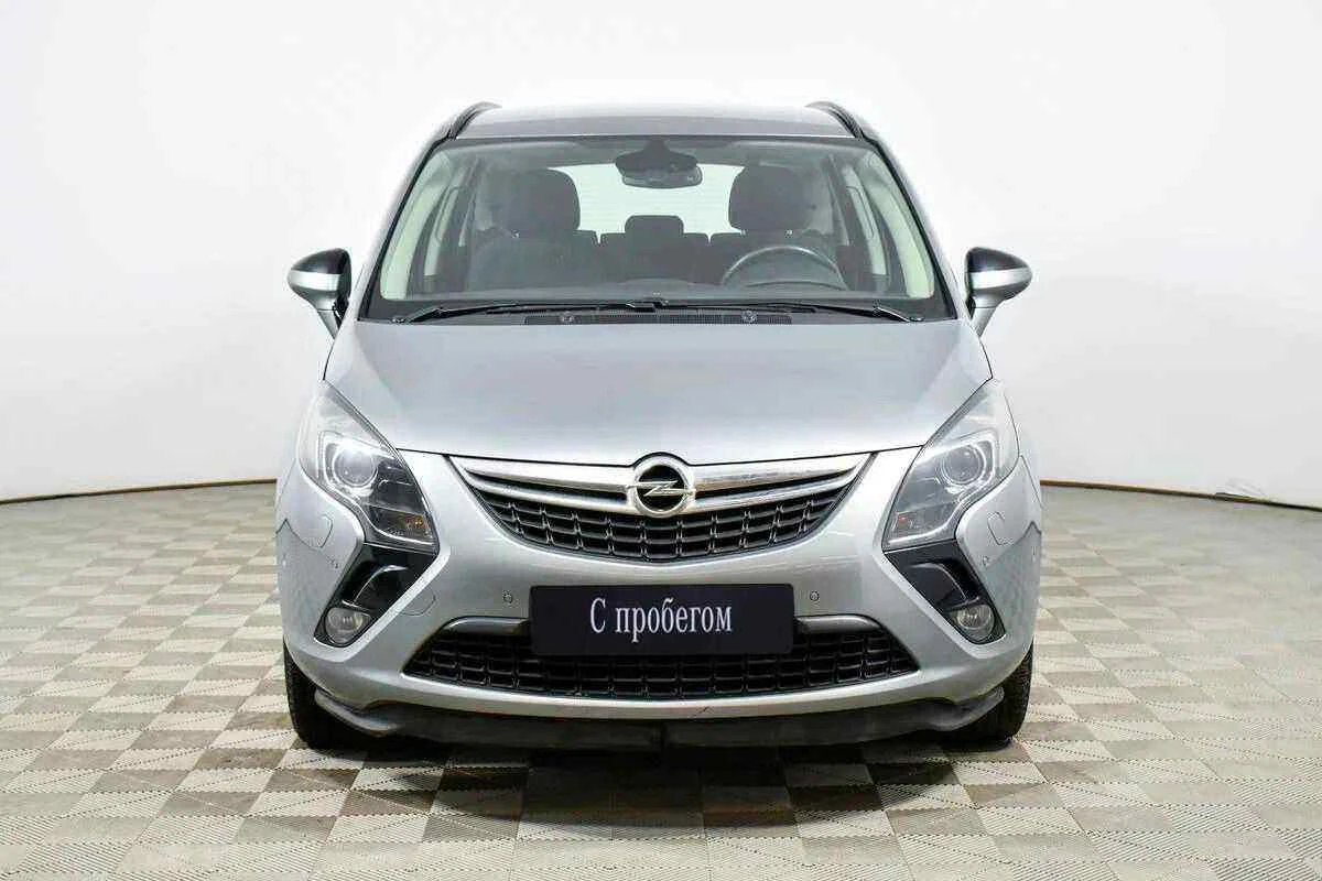 Opel Zafira, Серебряный, 2013, Автоматическая, 140 л.с., цена от 760 400 руб.