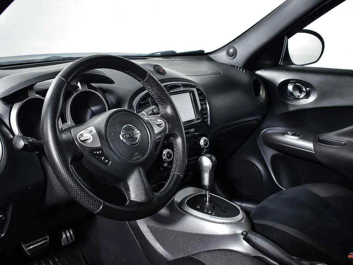 Nissan Juke, Серый, 2012, Вариатор, 117 л.с., цена от 461 900 руб.