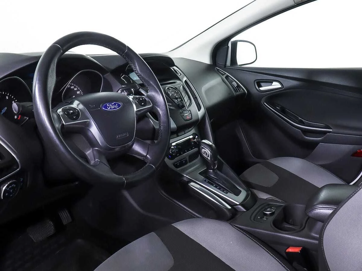 FORD FOCUS, Белый, 2013, Робот, 105 л.с., цена от 528 000 руб.