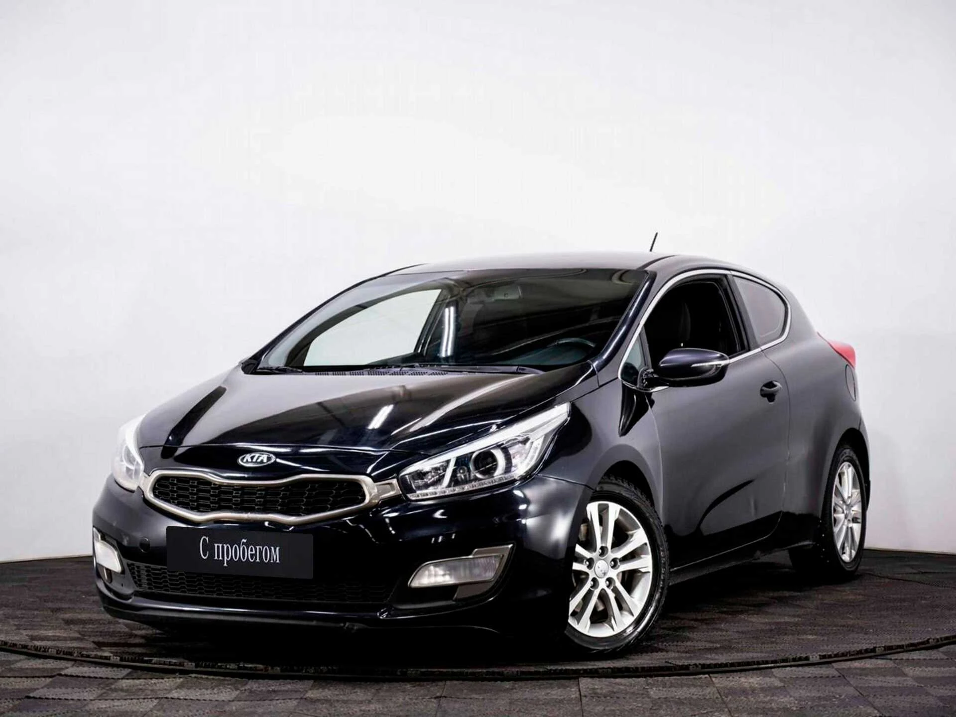 KIA CEED, Черный, 2013, Автоматическая, 129 л.с., цена от 640 000 руб.