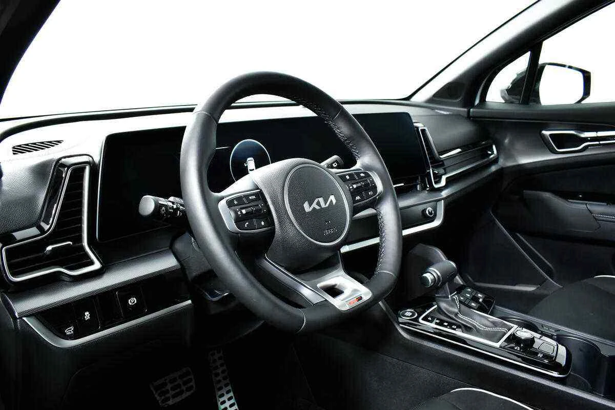 KIA Sportage, Белый, 2022, Автоматическая, 150 л.с., цена от 2 800 000 руб.