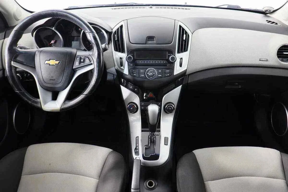 Chevrolet Cruze, Серый, 2013, Автоматическая, 141 л.с., цена от 440 480 руб.