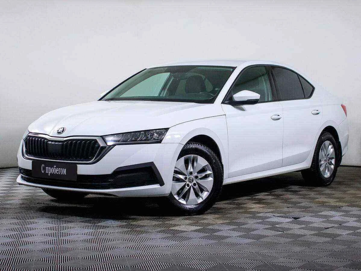 Skoda Octavia, Белый, 2019, Автоматическая, 150 л.с., цена от 1 180 000 руб.