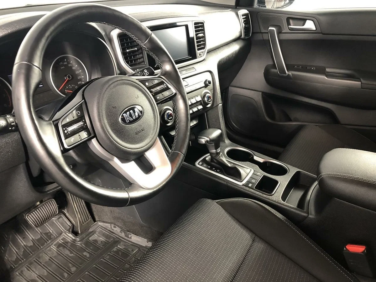 KIA Sportage, Синий, 2018, Автоматическая, 150 л.с., цена от 1 818 000 руб.