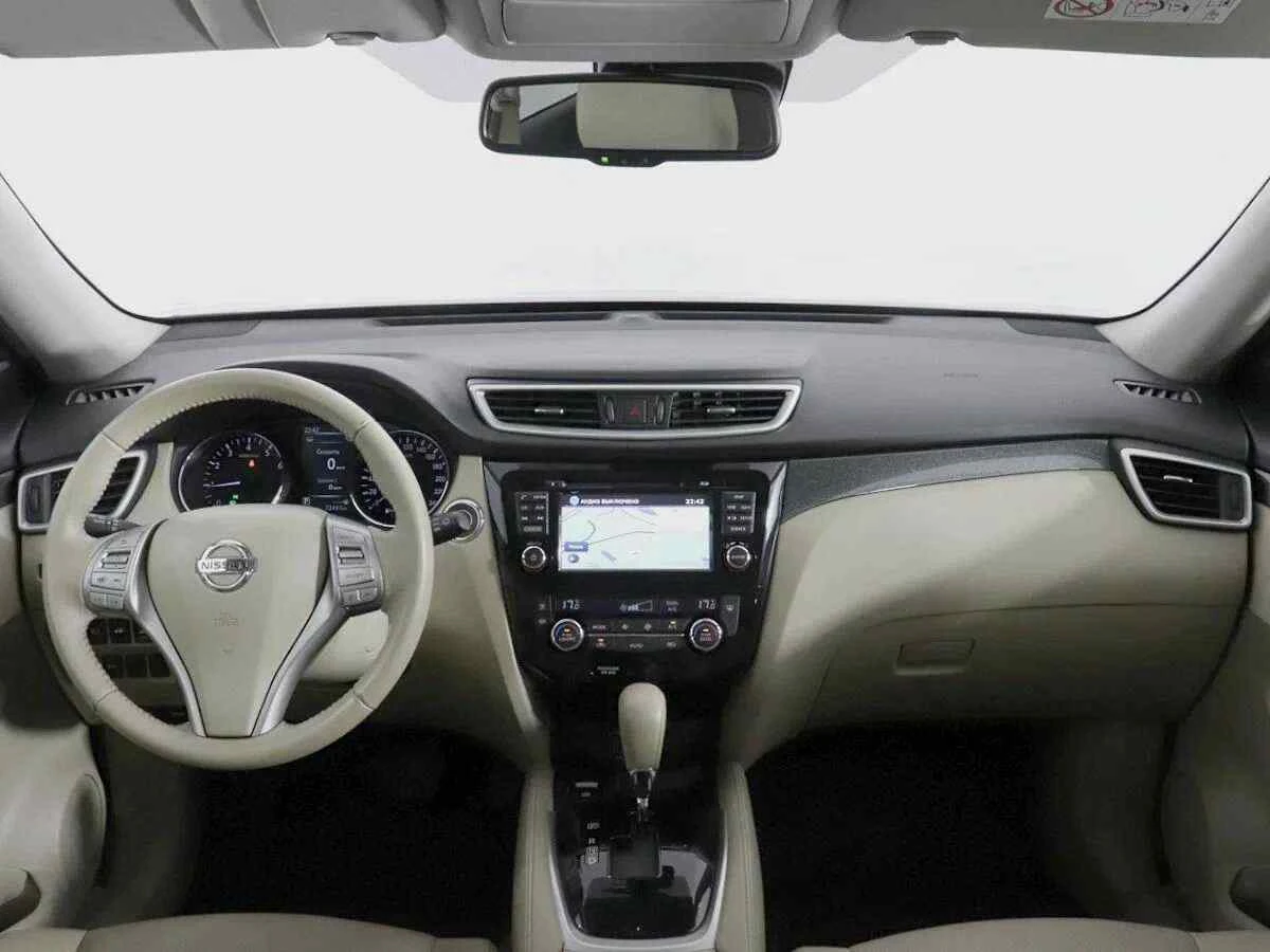 Nissan X-Trail, Зеленый, 2016, Вариатор, 171 л.с., цена от 1 137 000 руб.