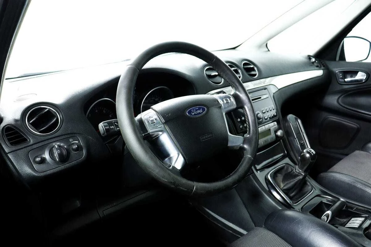 FORD S-MAX, Серебряный, 2006, Механическая, 145 л.с., цена от 432 000 руб.
