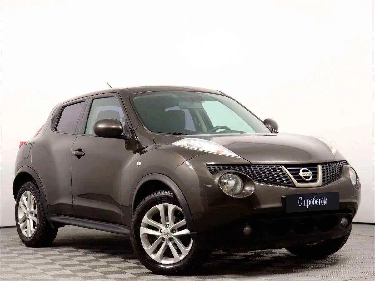 Nissan Juke, Коричневый, 2013, Вариатор, 117 л.с., цена от 527 000 руб.