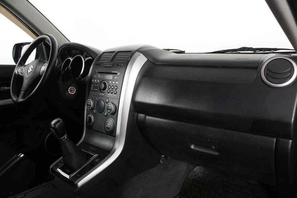 Suzuki Grand Vitara, Черный, 2010, Механическая, 169 л.с., цена от 535 000 руб.