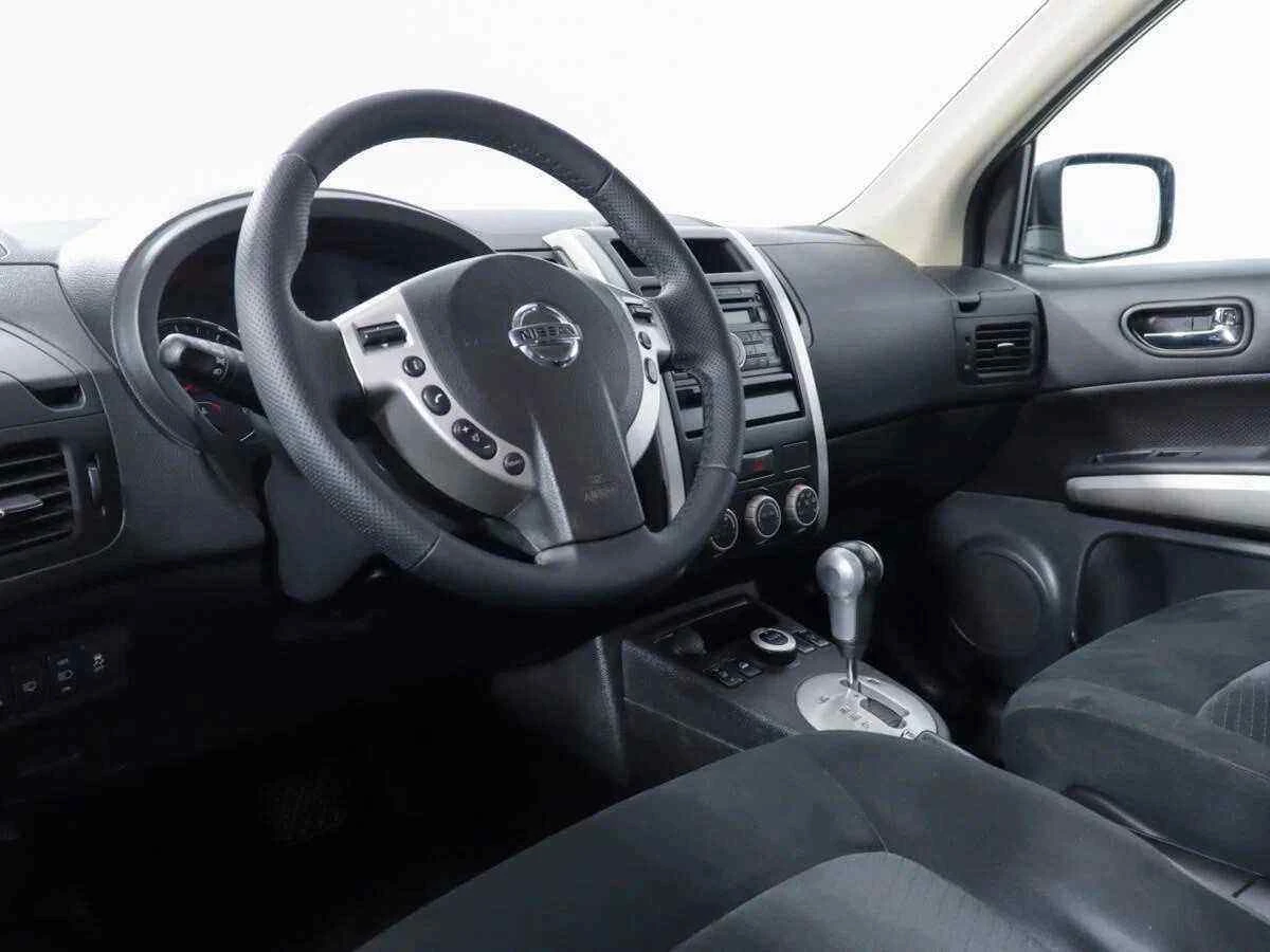 Nissan X-Trail, Бежевый, 2012, Автоматическая, 150 л.с., цена от 951 500 руб.