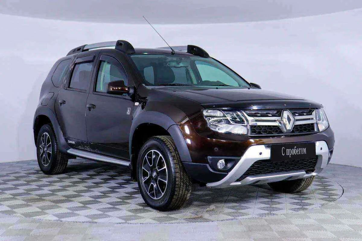 Renault Duster, Коричневый, 2016, Механическая, 114 л.с., цена от 1 164 000 руб.