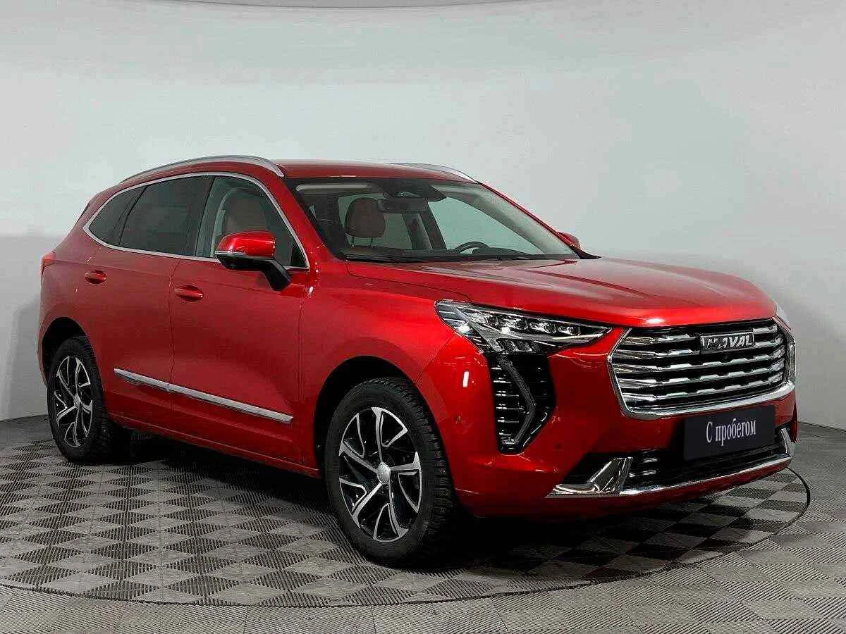 Haval Jolion, Красный, 2021, Робот, 150 л.с., цена от 1 555 000 руб.