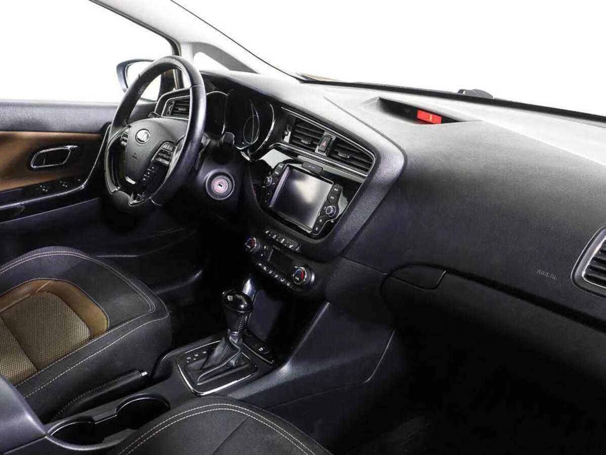 KIA Ceed, Коричневый, 2016, Автоматическая, 130 л.с., цена от 729 000 руб.