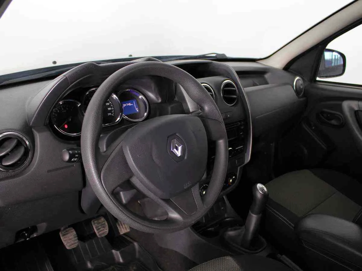 Renault Duster, Черный, 2016, Механическая, 114 л.с., цена от 796 000 руб.