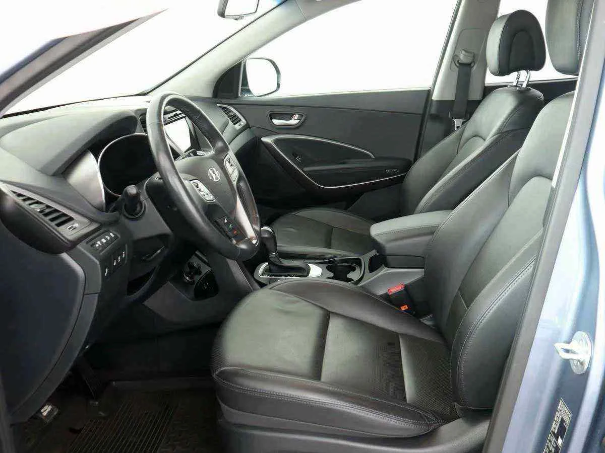 Hyundai Santa Fe, Голубой, 2016, Автоматическая, 200 л.с., цена от 1 520 000 руб.