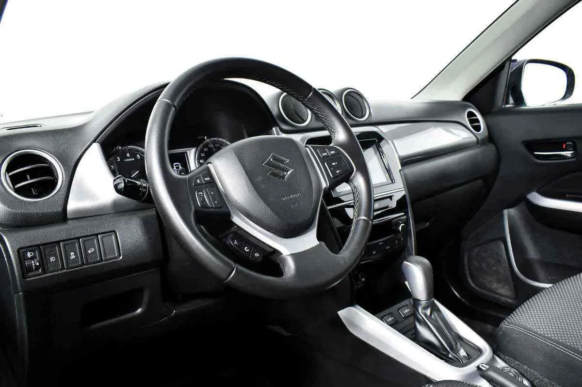 Suzuki Vitara, Голубой, 2016, Автоматическая, 116 л.с., цена от 1 034 000 руб.