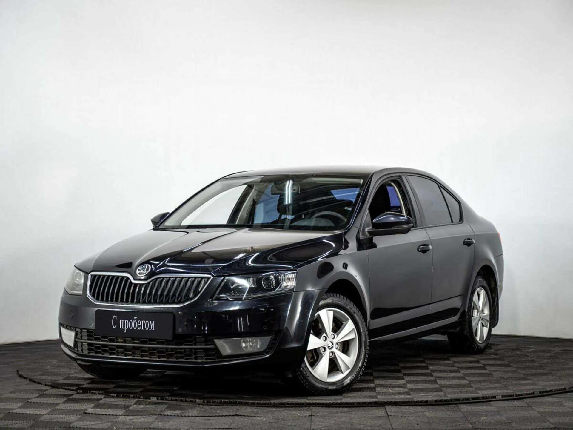 SKODA OCTAVIA, Черный, 2013, Робот, 180 л.с., цена от 601 600 руб.