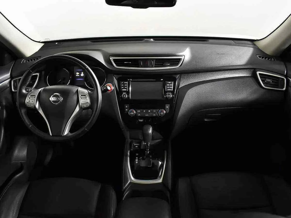 Nissan X-Trail, Серебряный, 2018, Вариатор, 171 л.с., цена от 1 549 000 руб.
