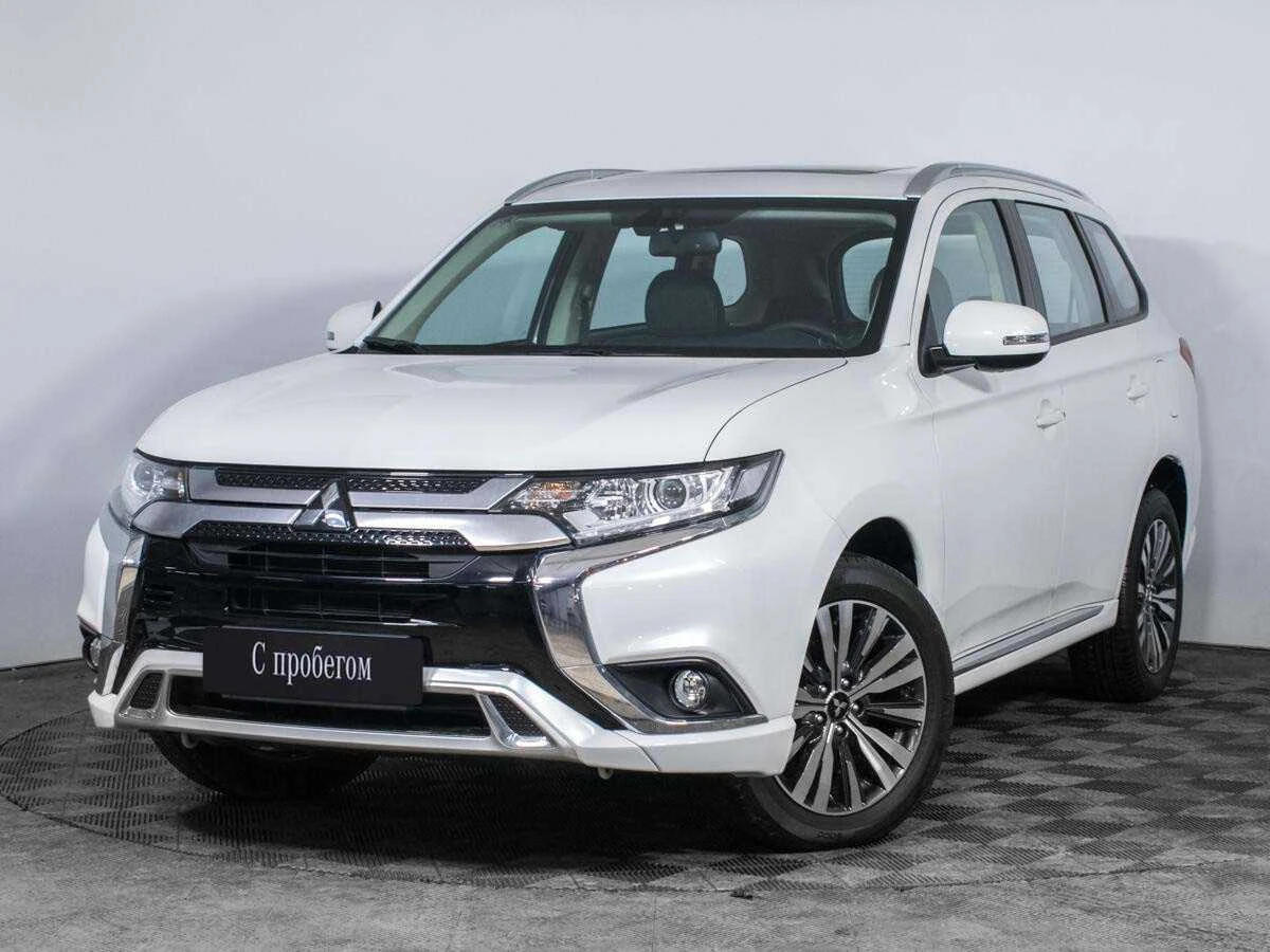 MITSUBISHI OUTLANDER, Белый, 2022, Вариатор, 146 л.с., цена от 2 144 000 руб.