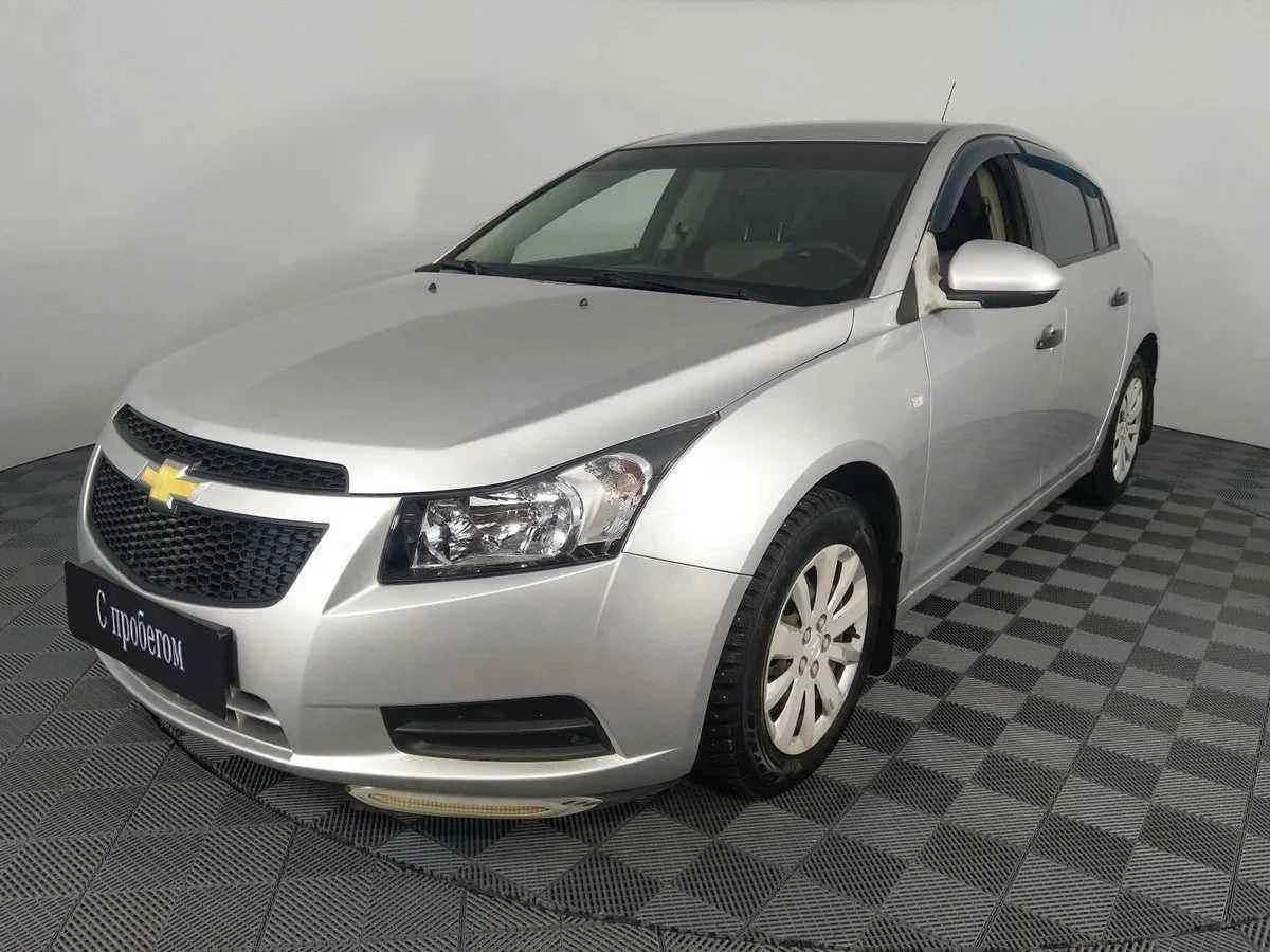 Chevrolet Cruze, Серебряный, 2012, Механическая, 109 л.с., цена от 444 000 руб.