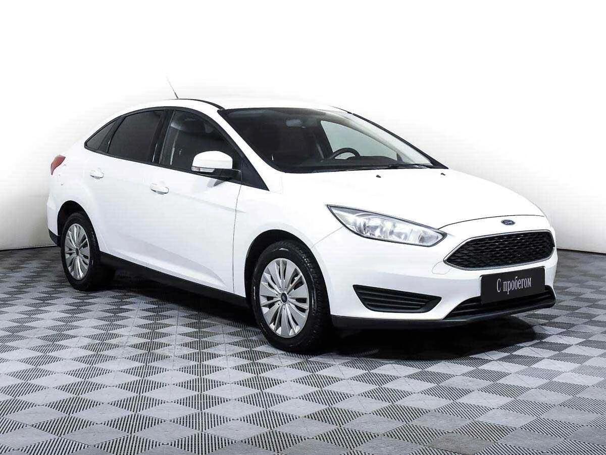 Ford Focus, Белый, 2015, Механическая, 105 л.с., цена от 508 000 руб.