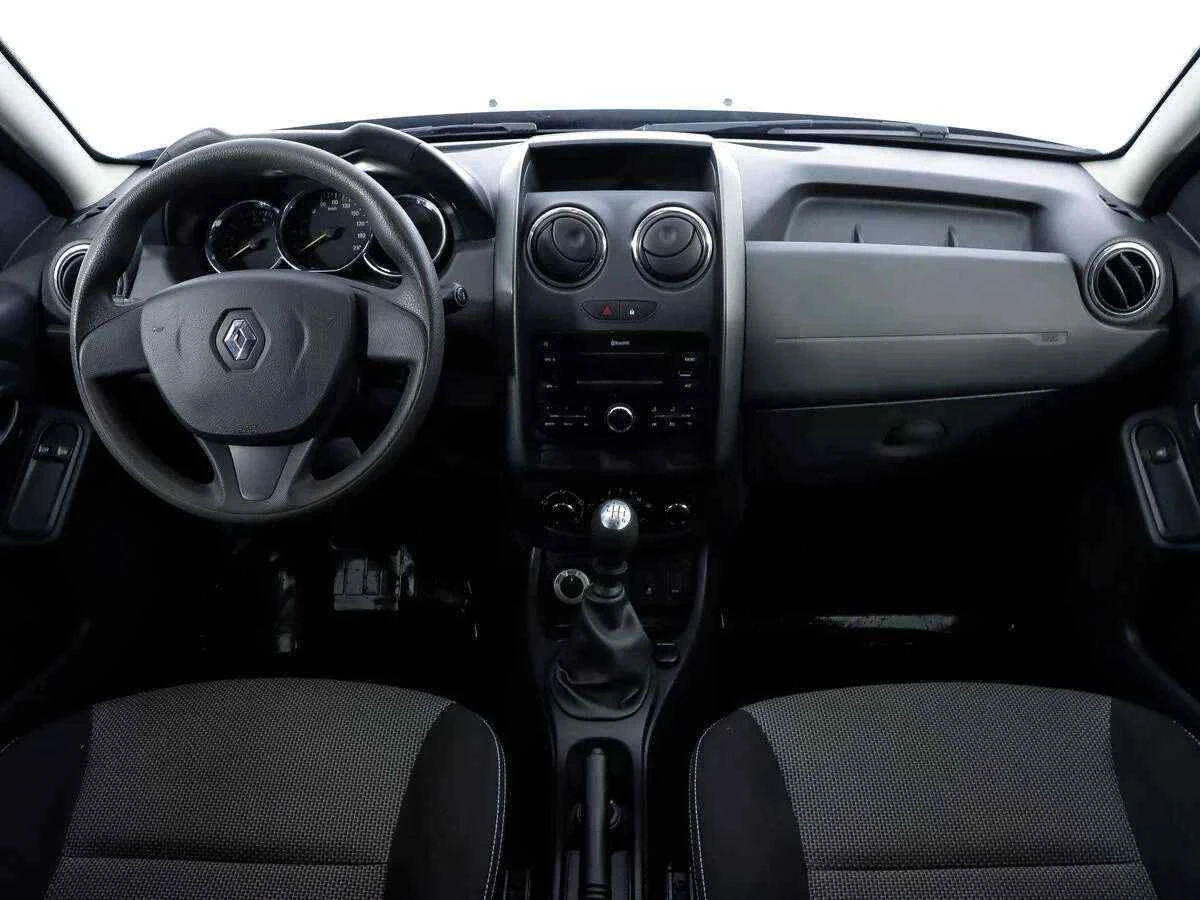 Renault Duster, Коричневый, 2018, Механическая, 143 л.с., цена от 1 527 000 руб.