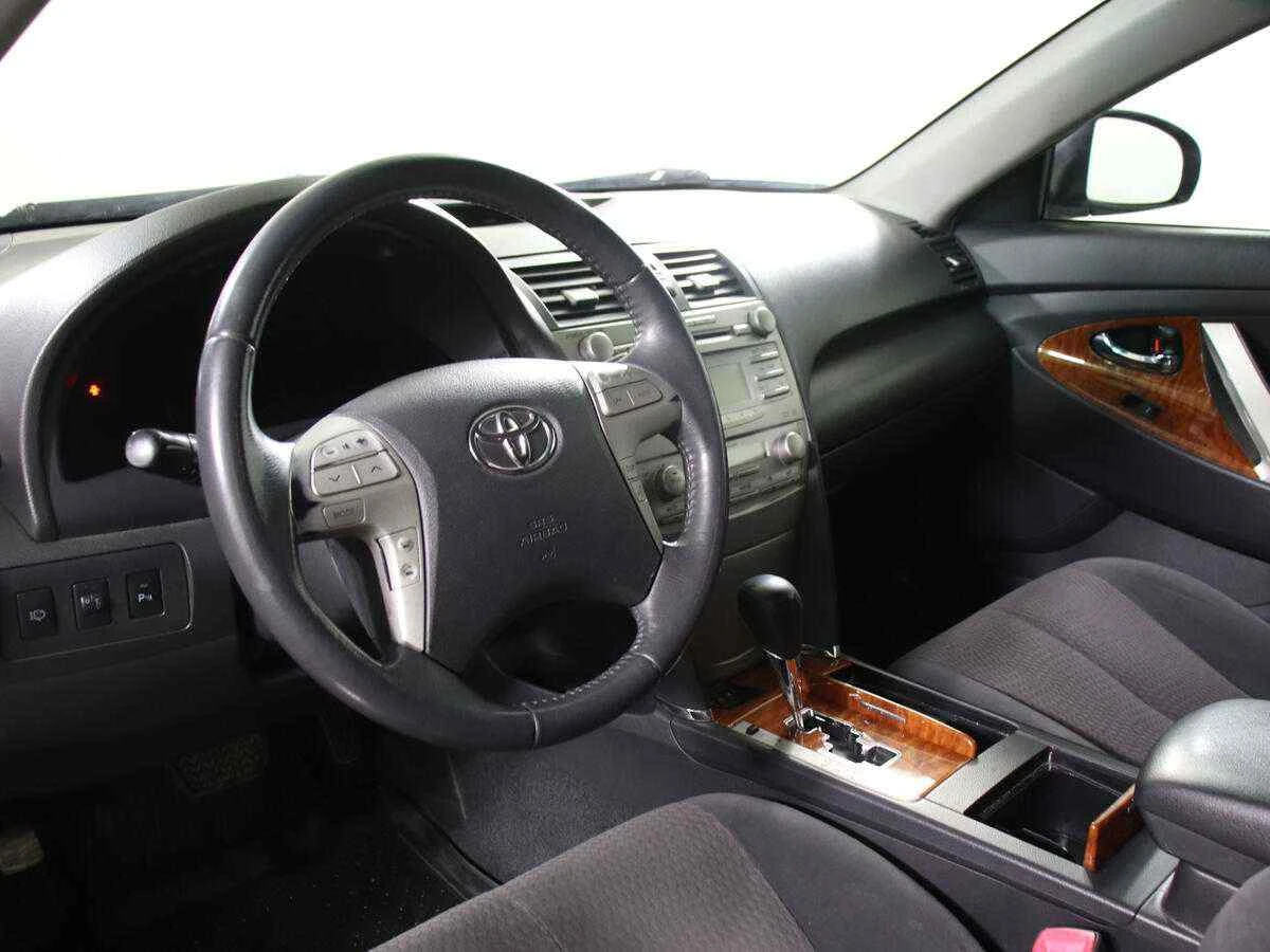 Toyota Camry, Черный, 2011, Автоматическая, 167 л.с., цена от 515 000 руб.