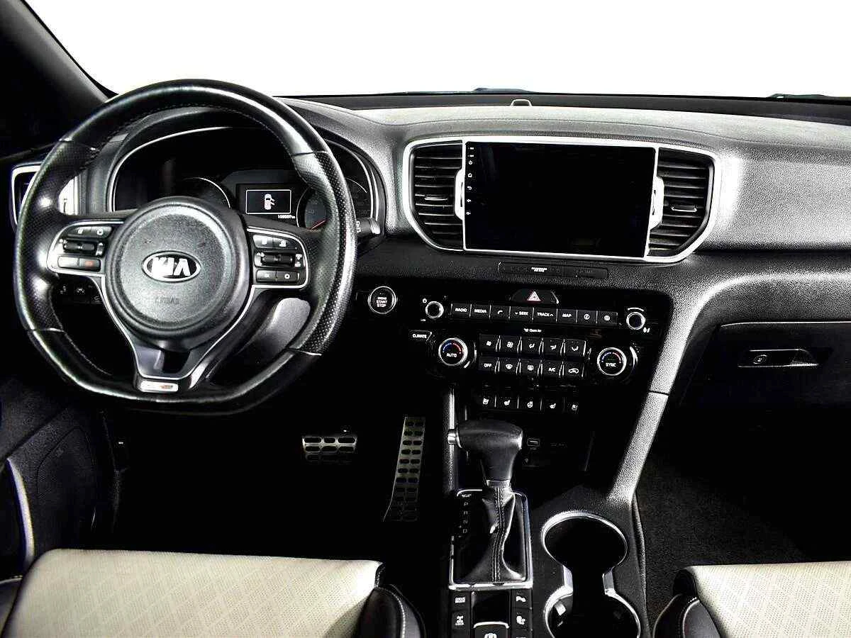 KIA Sportage, Оранжевый, 2016, Робот, 177 л.с., цена от 1 393 500 руб.
