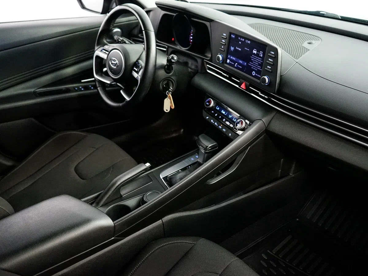 Hyundai Elantra, Черный, 2021, Автоматическая, 128 л.с., цена от 1 584 000 руб.