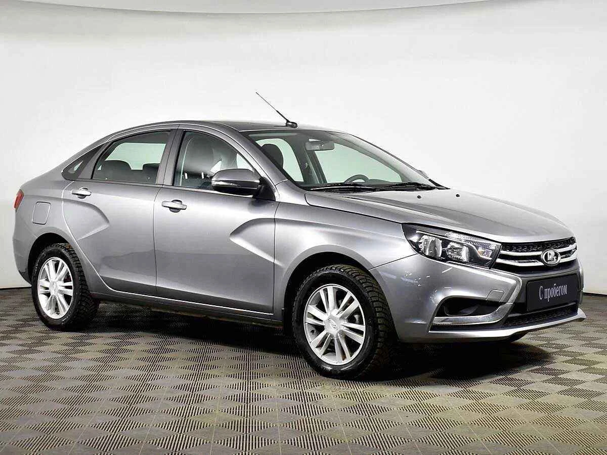 LADA Vesta, Серый, 2018, Механическая, 122 л.с., цена от 447 000 руб.