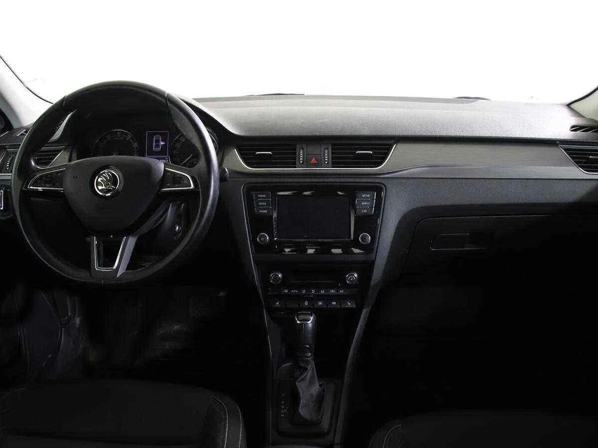 Skoda Rapid, Белый, 2018, Автоматическая, 110 л.с., цена от 560 000 руб.