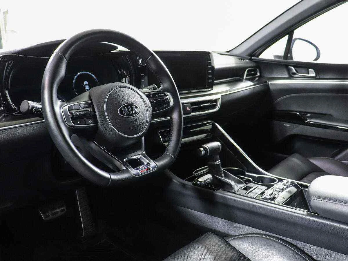 KIA K5, Белый, 2021, Автоматическая, 150 л.с., цена от 2 109 000 руб.