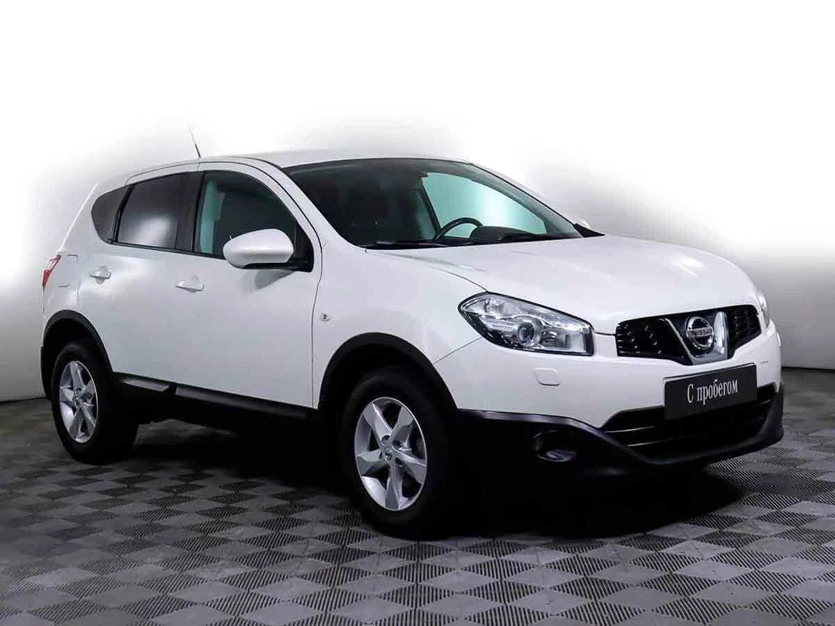NISSAN QASHQAI, Белый, 2013, Вариатор, 117 л.с., цена от 756 800 руб.