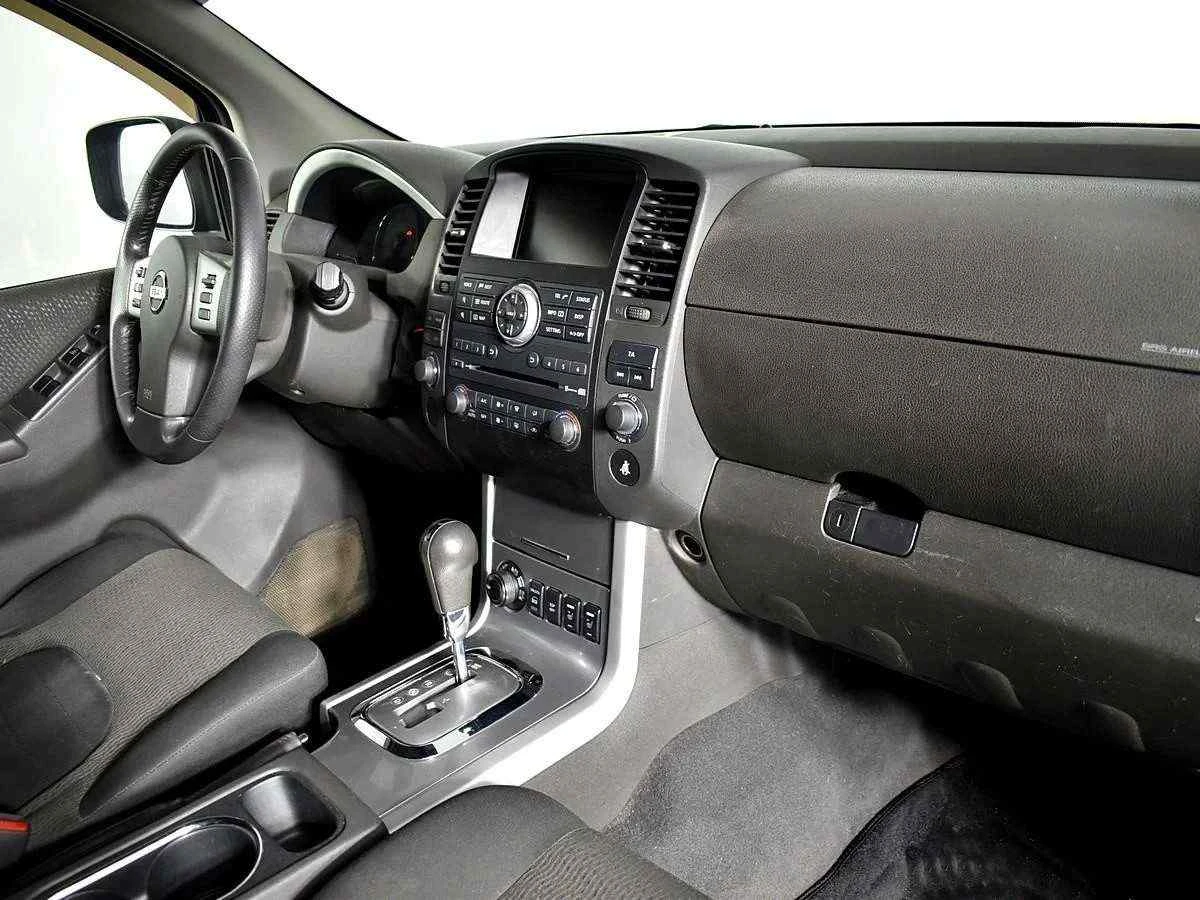 Nissan Pathfinder, Серый, 2012, Автоматическая, 190 л.с., цена от 1 130 000 руб.