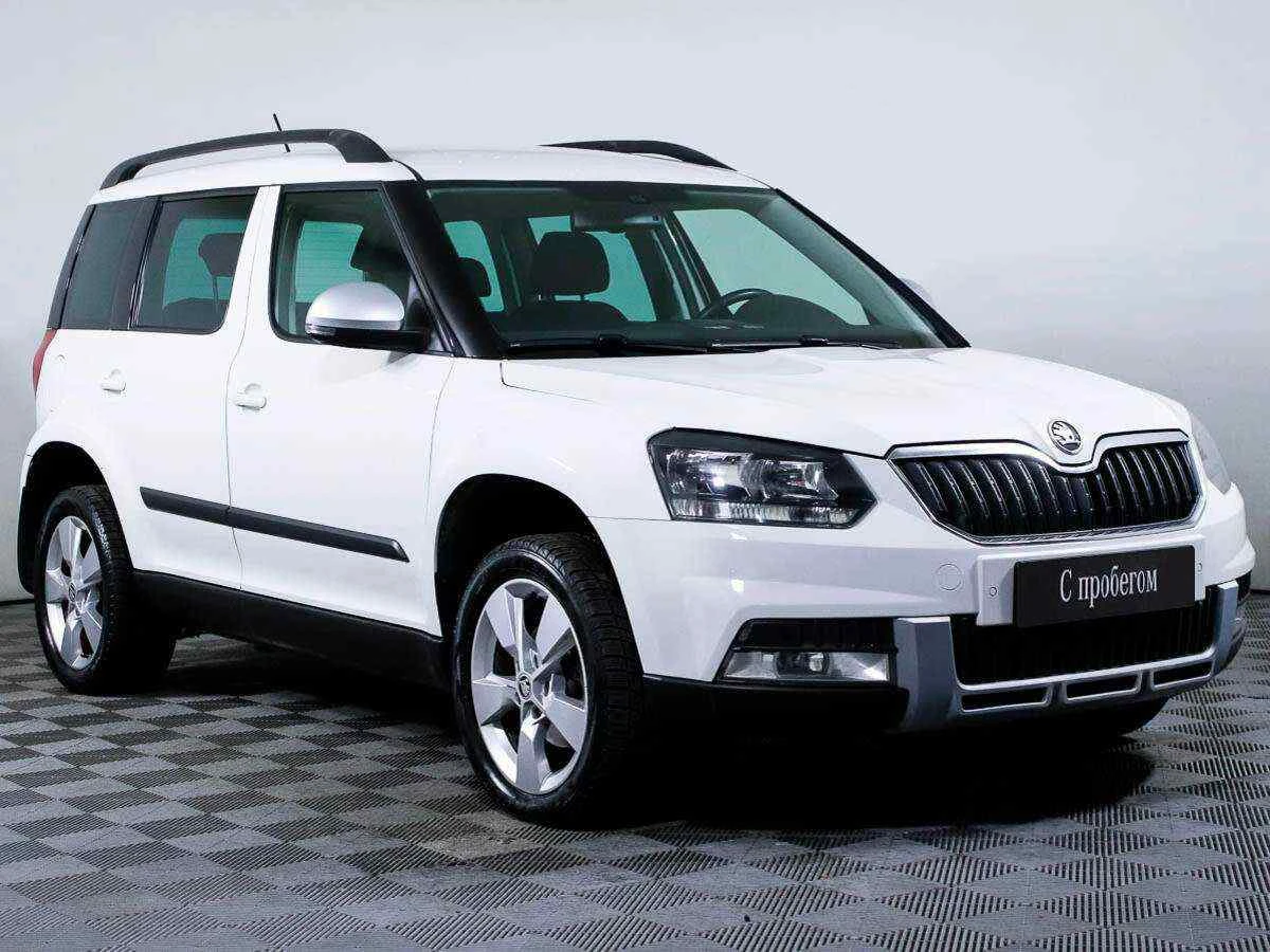Skoda Yeti, Белый, 2015, Робот, 152 л.с., цена от 640 000 руб.