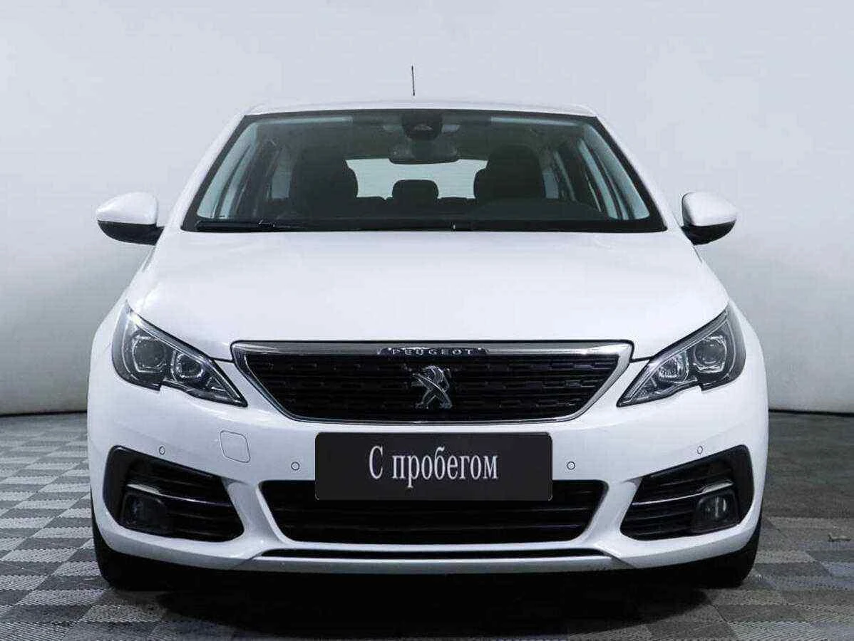 Peugeot 308, Белый, 2018, Механическая, 131 л.с., цена от 612 000 руб.