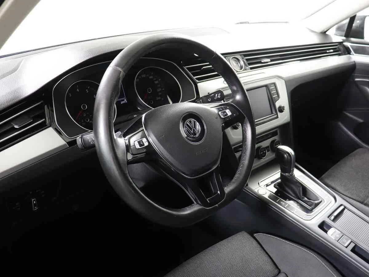 Volkswagen Passat, Коричневый, 2015, Робот, 150 л.с., цена от 1 070 000 руб.