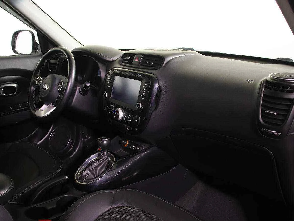 KIA Soul, Белый, 2017, Автоматическая, 128 л.с., цена от 1 000 000 руб.