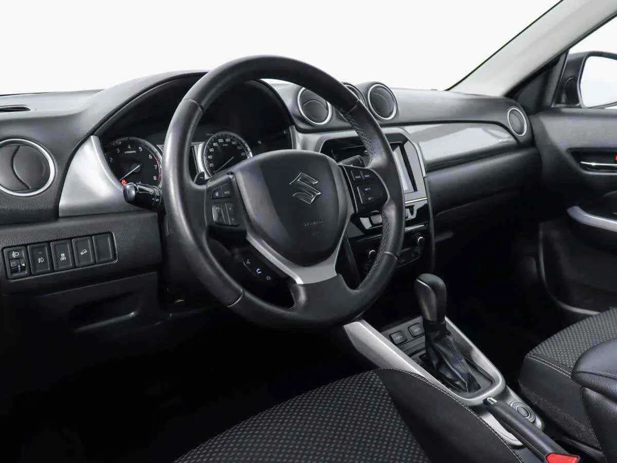 Suzuki Vitara, Серый, 2017, Автоматическая, 117 л.с., цена от 1 076 000 руб.
