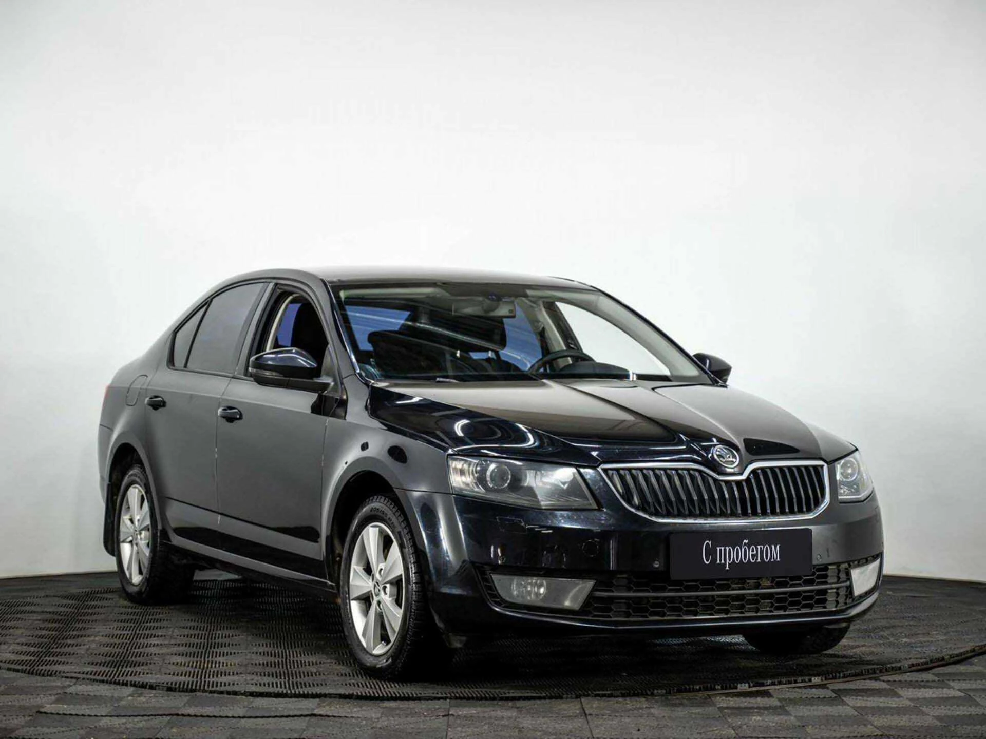 SKODA OCTAVIA, Черный, 2013, Робот, 180 л.с., цена от 601 600 руб.